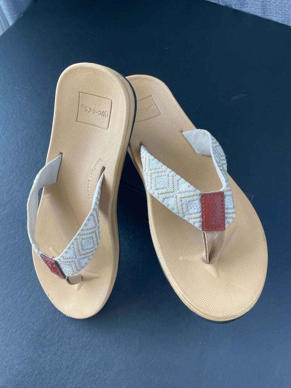 Buc-ee's Women's Comfort Summer Woven Mosaic Flip-Flop Sandals